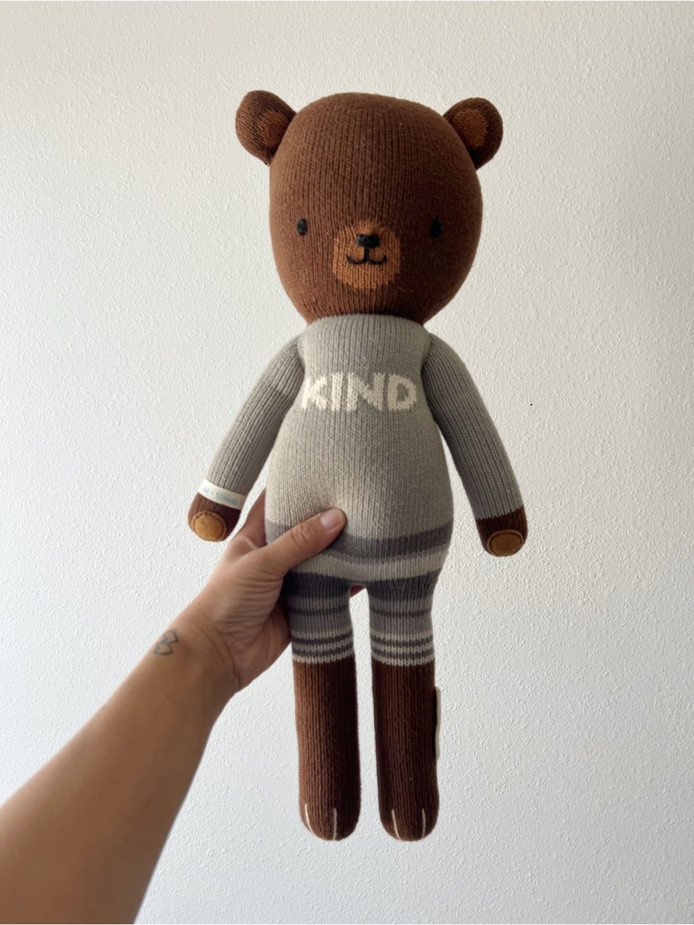 CUDDLE + KIND | Large Knit Bear | OS